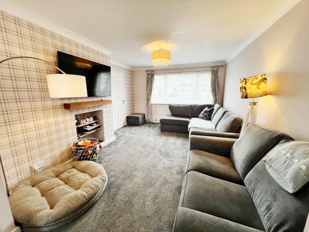 Parkside, Spennymoor 3 bed semidetached house for sale £159,900