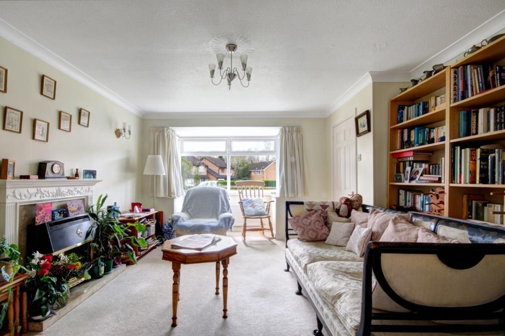 Aspen Close, Evesham 4 bed detached house for sale £339,950