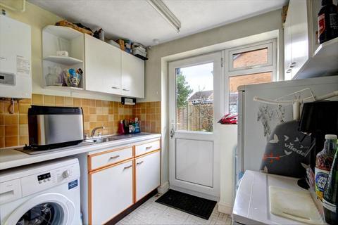 2 Aspen Close, Evesham, WR11 1YY