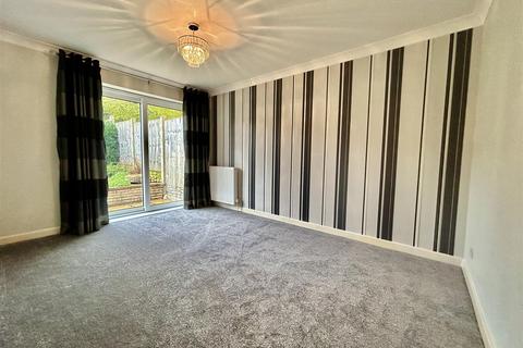 190 Sandgate Drive, Kippax, Leeds, LS25 7QS