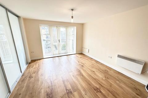 1 bedroom flat for sale - Park Lodge Way, West Drayton, Middlesex