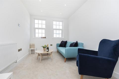 1 bedroom flat for sale, Christchurch Road, Bournemouth BH7