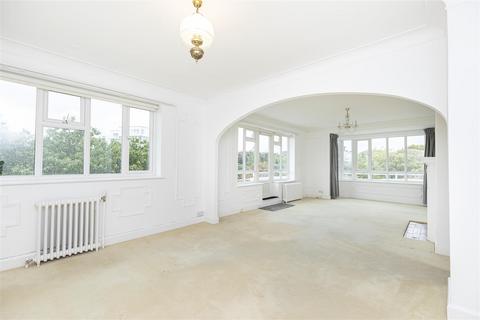 4 bedroom apartment to rent, West Cliff Road, Bournemouth BH2