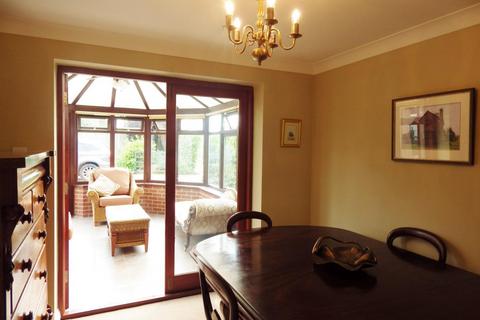 4 bedroom detached house to rent, Kings Acre, Hereford