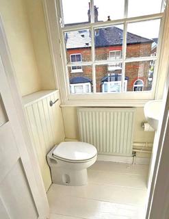 21 Knowle Road, Twickenham, TW2 6QH