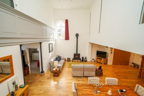 3 bedroom detached house for sale, Watling Street, Hockliffe, Leighton Buzzard