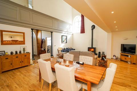 The Old Chapel Watling Street, Hockliffe, Leighton Buzzard, LU7 9NB