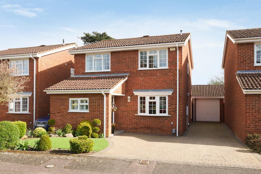 The Croft, Flitwick, MK45 4 bed detached house for sale £500,000
