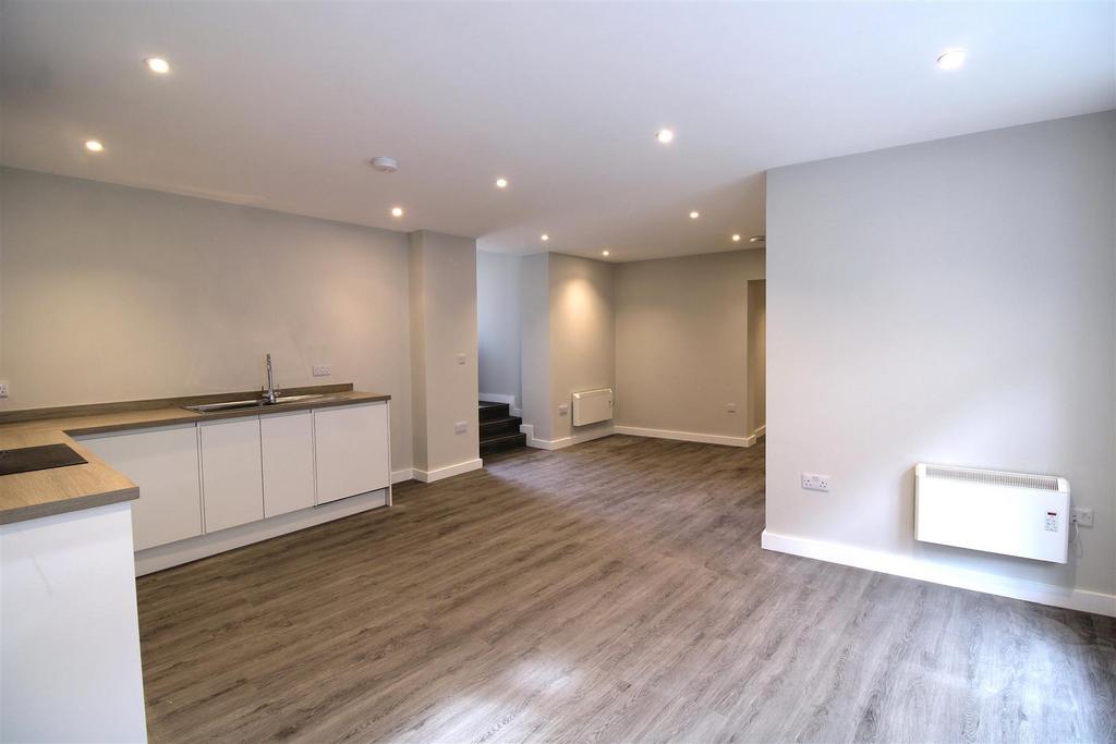 Lounge-diner-kitchen