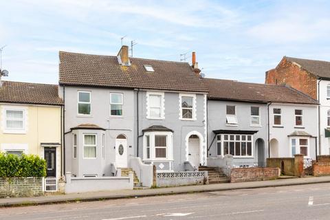 4 bedroom house for sale - Buckingham Road, Aylesbury