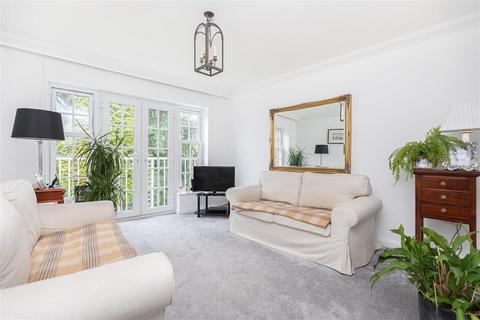 3 bedroom end of terrace house for sale, Branksome Wood Road, Bournemouth BH4
