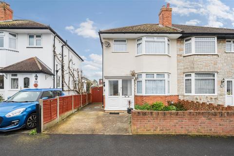 3 bedroom semi-detached house for sale, Byrefield Road, Guildford