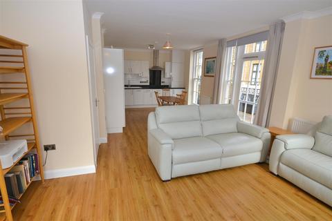 2 bedroom apartment for sale - Wadebridge Street, Poundbury, Dorchester