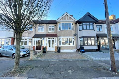 3 bedroom terraced house for sale, Brockham Drive, Ilford