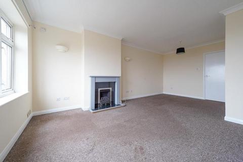 3 bedroom end of terrace house to rent, Quarry Gardens, Ludlow, Shropshire