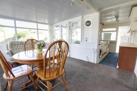 1 bedroom detached bungalow for sale, Highgate Lane, Sutton-On-Sea LN12