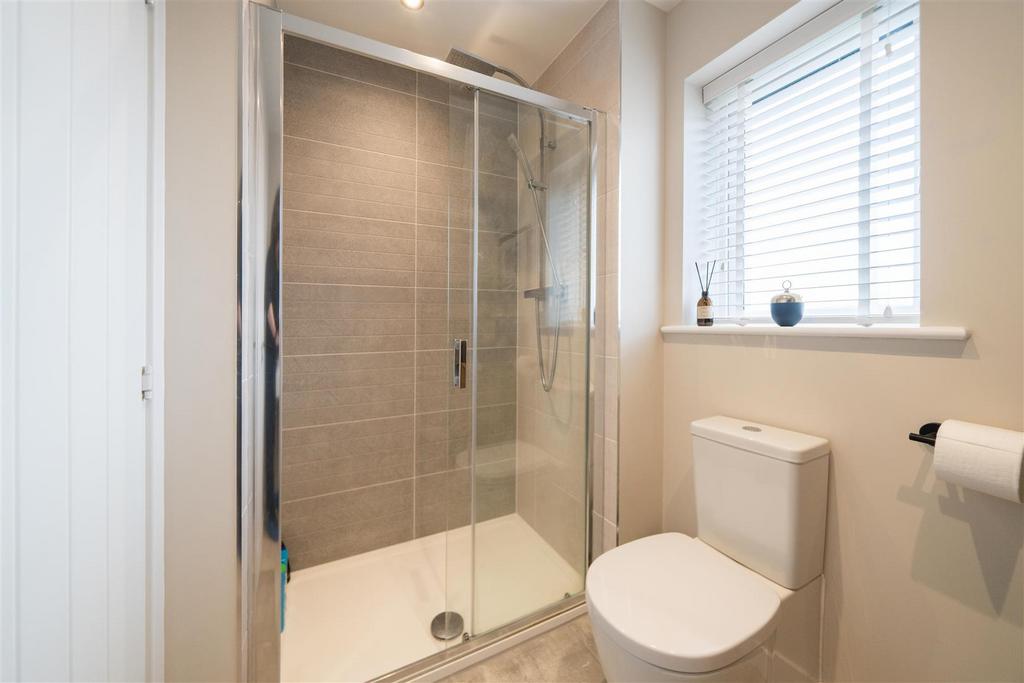 En-Suite Shower