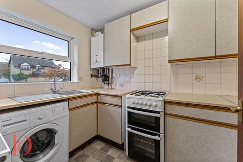 2 bedroom terraced house for sale, Taunton Close, Hainault IG6