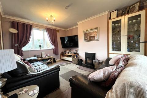 3 bedroom semi-detached house for sale - The Crescent, Congleton