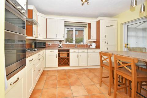 28 Chestnut Walk, Cheddleton, Leek, ST13 7BJ