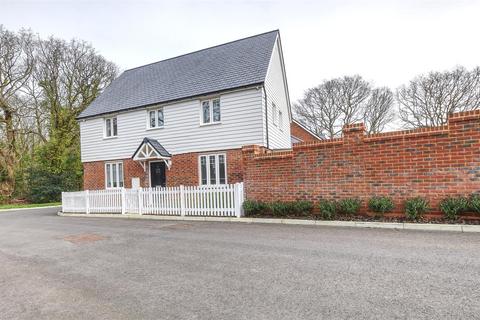 4 bedroom detached house for sale, Stowe Drive, Bexhill-On-Sea
