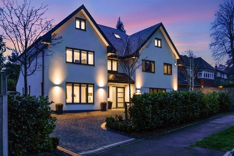 5 bedroom detached house for sale - The Avenue, Tadworth