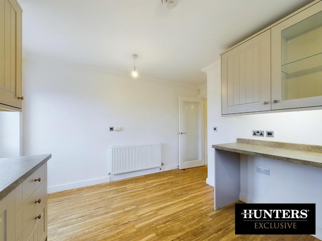 CAM03696 G0-PR0023-STILL015.jpg