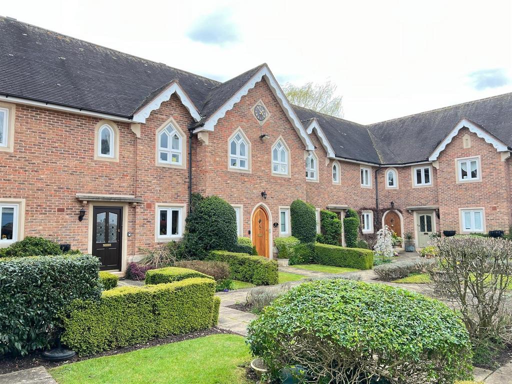 High Street, Kinver, DY7 6ER 2 bed terraced house for sale £425,000