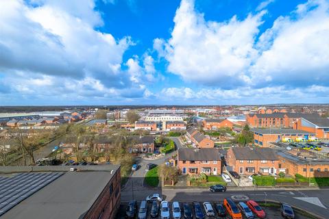 2 bedroom flat for sale, Mather Lane, Leigh