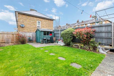 10 Hunston Road, Morden, SM4 6NF