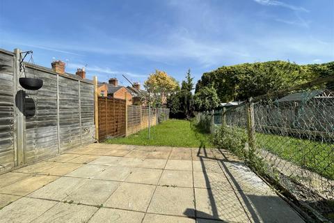 2 bedroom terraced house for sale, Lorrimer Road, Leicester