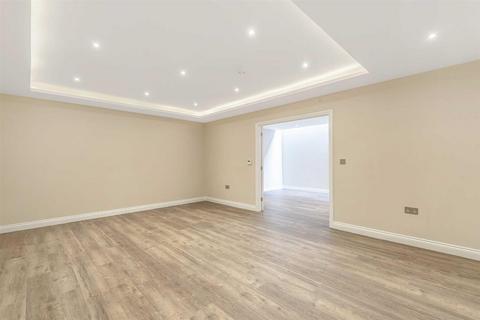 4 bedroom house for sale, Barnet Road, Arkley