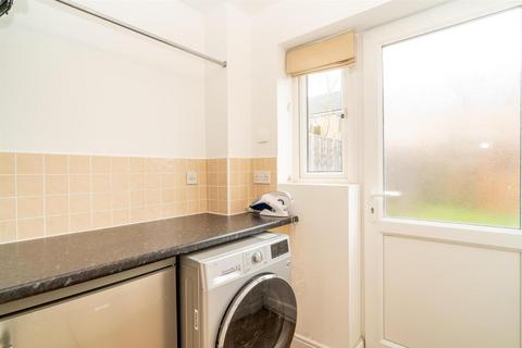 61 Wordsworth Gardens, Borehamwood, WD6 2AB