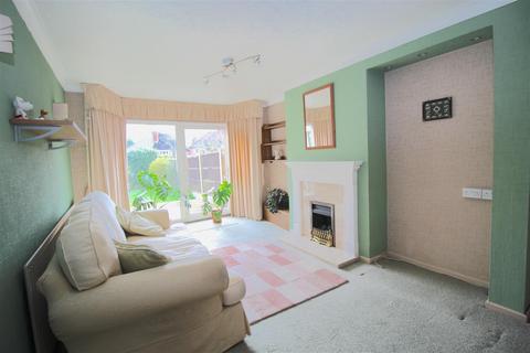 3 bedroom semi-detached house for sale - Farnol Road, Birmingham B26