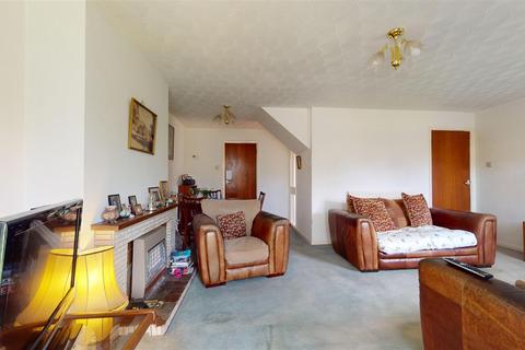 7 Ridgeway Gardens, Bristol, BS14 9PF