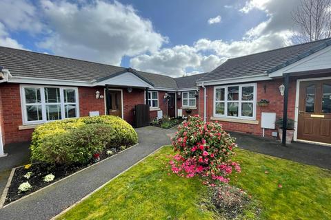 2 bedroom bungalow for sale, Dahlia Close, Burnage, Manchester