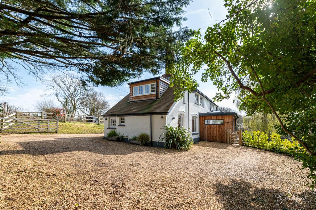 Bohemia Cottage
