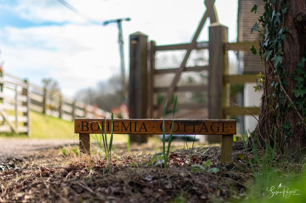 Bohemia Cottage