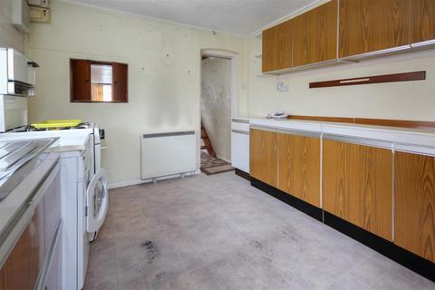 54 Queens Road, Burnham-on-crouch, CM0 8DY