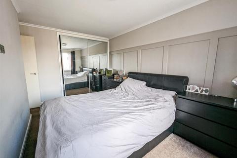 40 Bamburg Close, Corby, NN18 9PA
