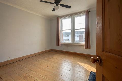 34 Station Road, Burnham-on-crouch, CM0 8BQ