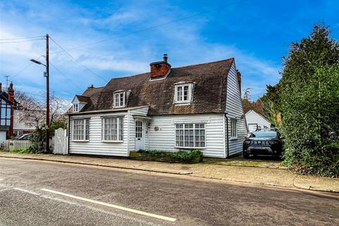 3 bedroom cottage for sale, North Street, Tillingham, Southminster