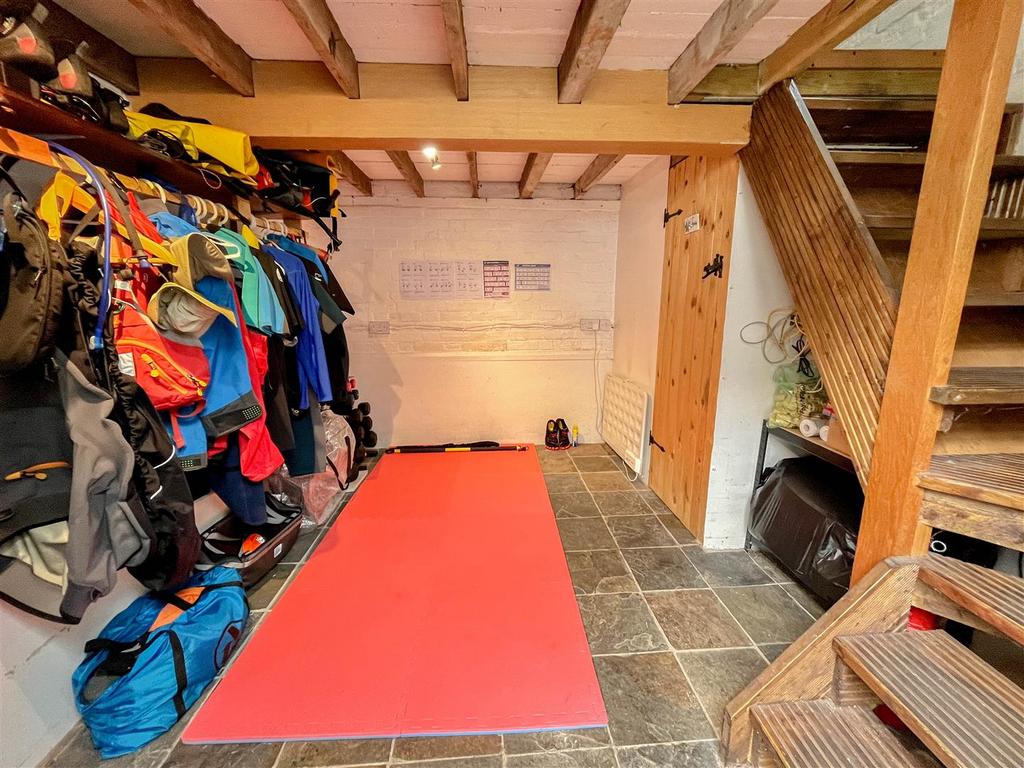 Outbuilding