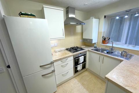 2 bedroom flat for sale - Torkington Gardens, Stamford, PE9 2EW