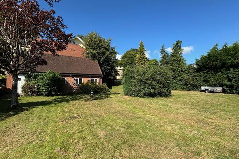 4 bedroom detached bungalow for sale, Castle Grounds, Devizes