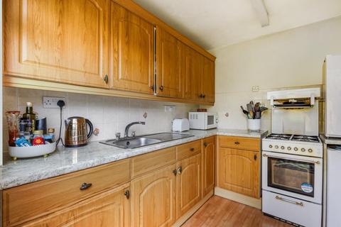 23 Larch Crescent, Epsom, KT19 9EL