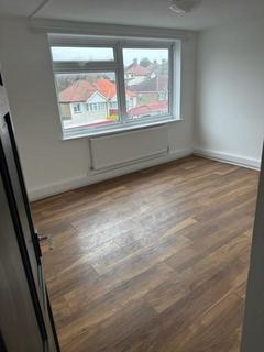 2 bedroom flat to rent - 18 St Michaels RiseFlat 3Okehampton CrescentWellingKent