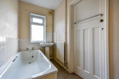 2 Bere Hill, Whitchurch, RG28 7EN