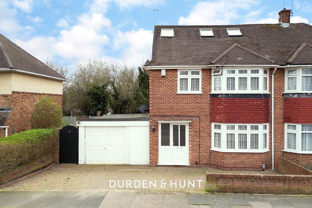 Heron Way, Upminster, RM14 4 bed semidetached house for sale £575,000