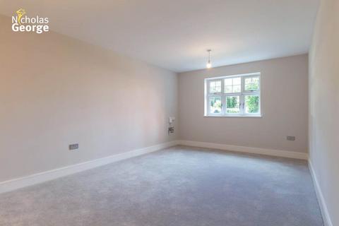 1 bedroom property to rent - Oakview, Wake Green Rd, Moseley, B13 9HQ